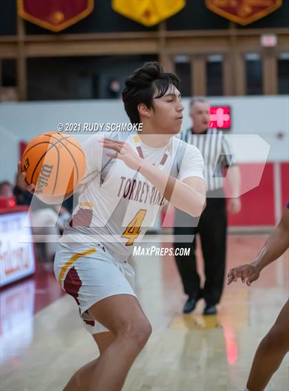 Thumbnail 3 in Mater Dei Catholic @ Torrey Pines photogallery.