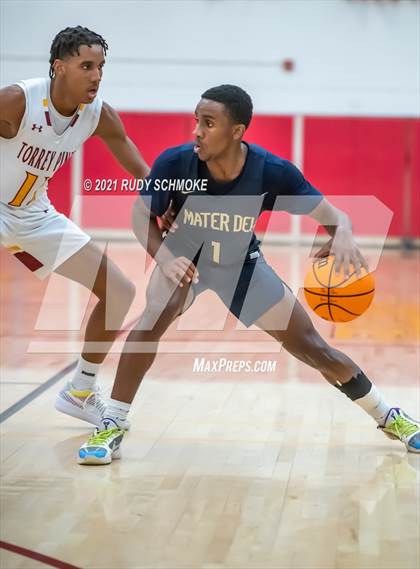 Thumbnail 1 in Mater Dei Catholic @ Torrey Pines photogallery.
