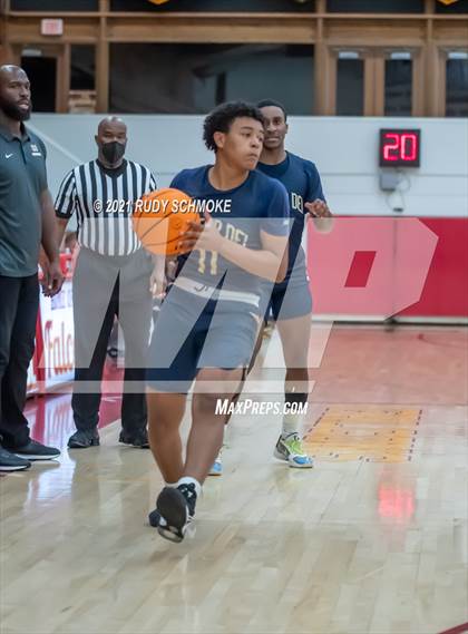 Thumbnail 2 in Mater Dei Catholic @ Torrey Pines photogallery.