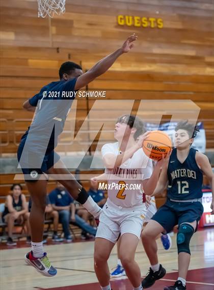 Thumbnail 3 in Mater Dei Catholic @ Torrey Pines photogallery.