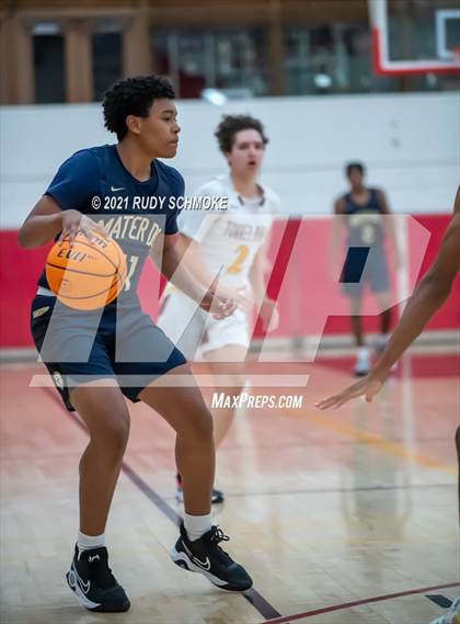 Thumbnail 1 in Mater Dei Catholic @ Torrey Pines photogallery.
