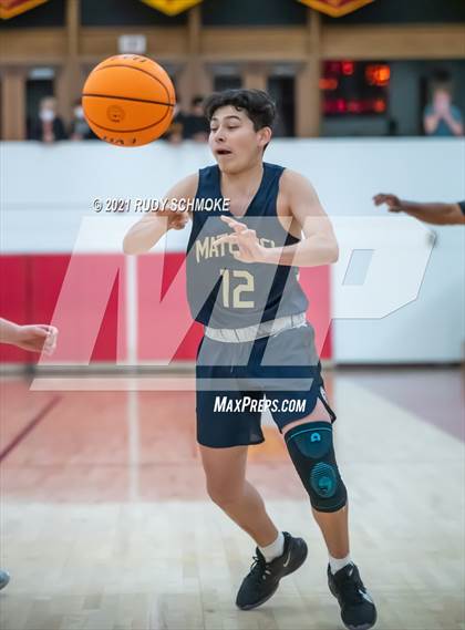 Thumbnail 1 in Mater Dei Catholic @ Torrey Pines photogallery.