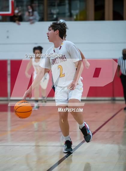 Thumbnail 1 in Mater Dei Catholic @ Torrey Pines photogallery.