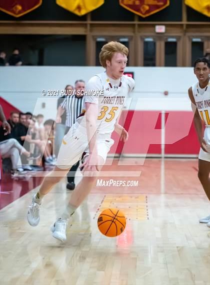 Thumbnail 2 in Mater Dei Catholic @ Torrey Pines photogallery.