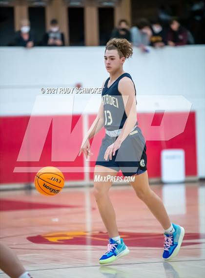 Thumbnail 1 in Mater Dei Catholic @ Torrey Pines photogallery.