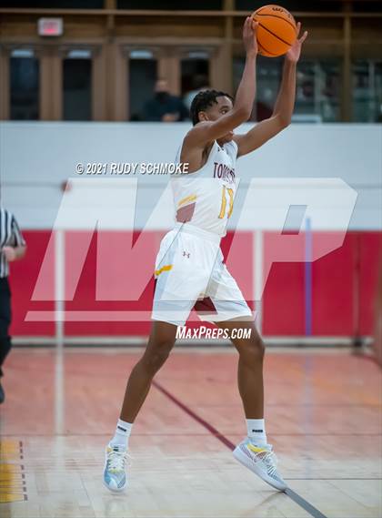 Thumbnail 2 in Mater Dei Catholic @ Torrey Pines photogallery.