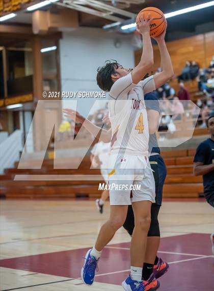 Thumbnail 2 in Mater Dei Catholic @ Torrey Pines photogallery.