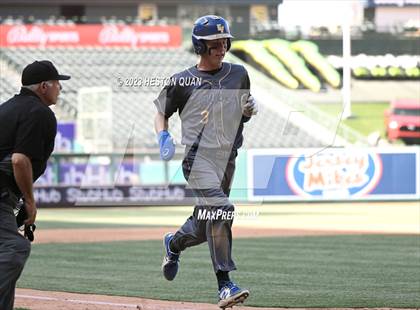 Thumbnail 2 in Fountain Valley vs. Yorba Linda (Halo Classic) photogallery.