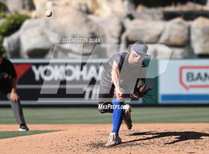 Thumbnail 2 in Fountain Valley vs. Yorba Linda (Halo Classic) photogallery.