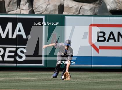 Thumbnail 3 in Fountain Valley vs. Yorba Linda (Halo Classic) photogallery.
