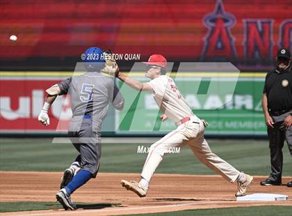 Thumbnail 3 in Fountain Valley vs. Yorba Linda (Halo Classic) photogallery.
