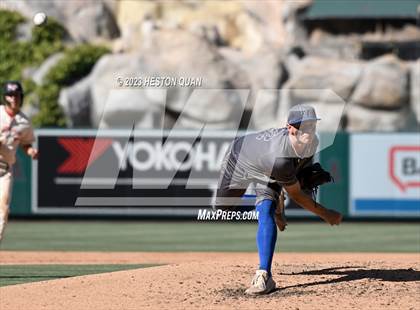 Thumbnail 2 in Fountain Valley vs. Yorba Linda (Halo Classic) photogallery.