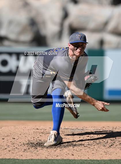 Thumbnail 1 in Fountain Valley vs. Yorba Linda (Halo Classic) photogallery.