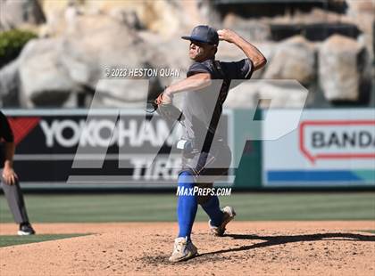 Thumbnail 2 in Fountain Valley vs. Yorba Linda (Halo Classic) photogallery.