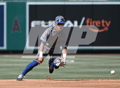 Thumbnail 3 in Fountain Valley vs. Yorba Linda (Halo Classic) photogallery.
