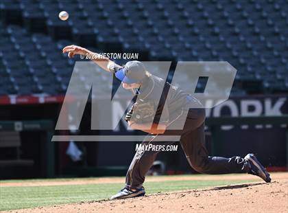 Thumbnail 3 in Fountain Valley vs. Yorba Linda (Halo Classic) photogallery.