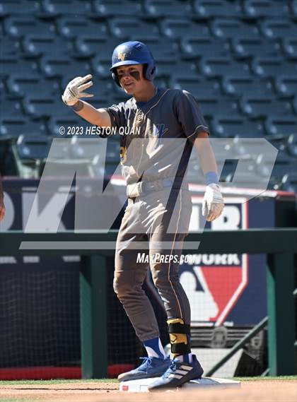Thumbnail 2 in Fountain Valley vs. Yorba Linda (Halo Classic) photogallery.