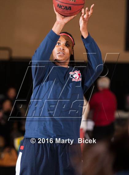 Thumbnail 2 in Modesto Christian @ Enochs photogallery.