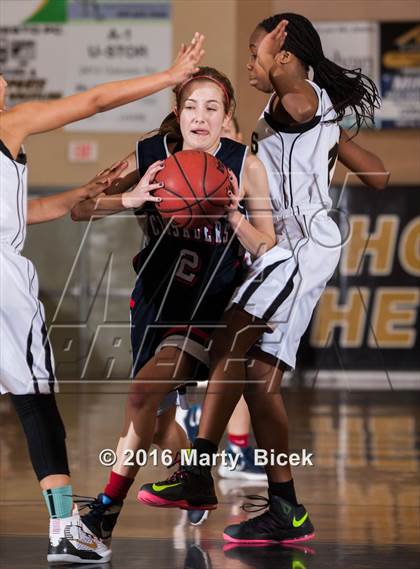 Thumbnail 1 in Modesto Christian @ Enochs photogallery.