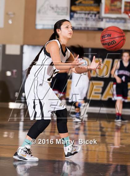 Thumbnail 3 in Modesto Christian @ Enochs photogallery.