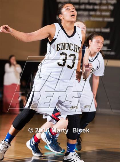 Thumbnail 2 in Modesto Christian @ Enochs photogallery.