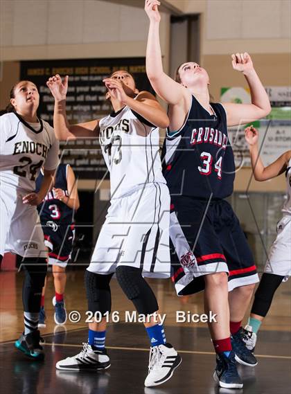 Thumbnail 2 in Modesto Christian @ Enochs photogallery.
