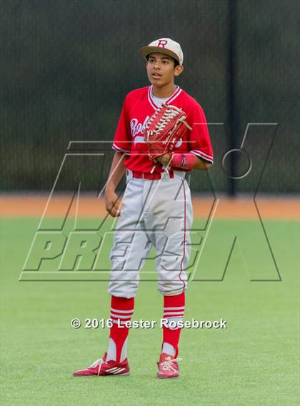 Thumbnail 2 in King vs. Robstown (UIL 4A Regional Quarterfinal) photogallery.