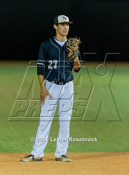 Thumbnail 1 in King vs. Robstown (UIL 4A Regional Quarterfinal) photogallery.