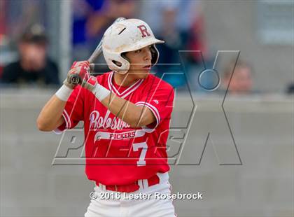 Thumbnail 1 in King vs. Robstown (UIL 4A Regional Quarterfinal) photogallery.