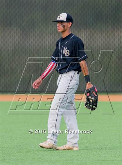 Thumbnail 2 in King vs. Robstown (UIL 4A Regional Quarterfinal) photogallery.
