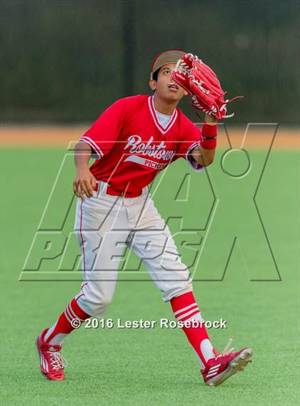 Thumbnail 1 in King vs. Robstown (UIL 4A Regional Quarterfinal) photogallery.