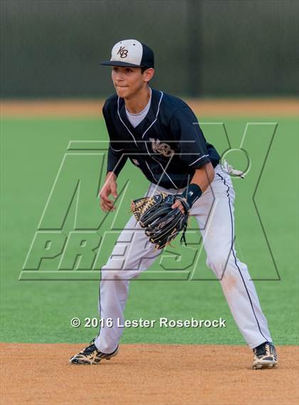 Thumbnail 3 in King vs. Robstown (UIL 4A Regional Quarterfinal) photogallery.