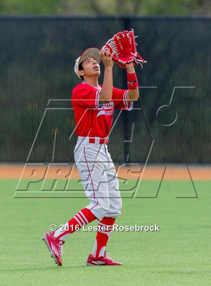 Thumbnail 3 in King vs. Robstown (UIL 4A Regional Quarterfinal) photogallery.