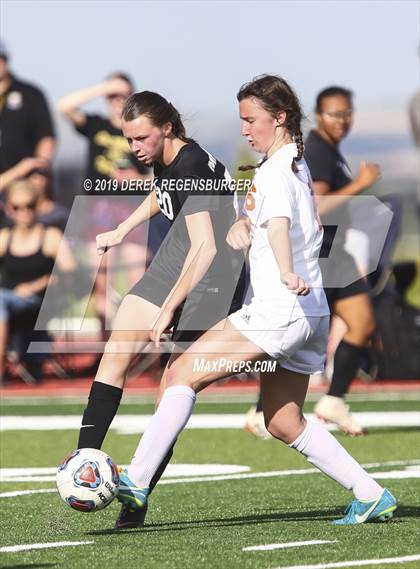Thumbnail 2 in Vail Mountain vs Prospect Ridge Academy (CHSAA 3A Quarterfinal) photogallery.
