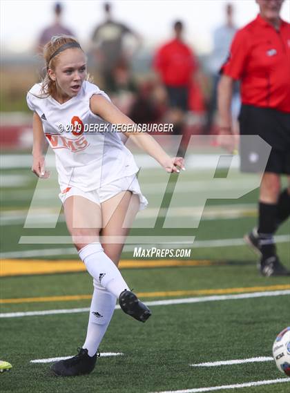 Thumbnail 1 in Vail Mountain vs Prospect Ridge Academy (CHSAA 3A Quarterfinal) photogallery.