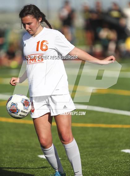 Thumbnail 3 in Vail Mountain vs Prospect Ridge Academy (CHSAA 3A Quarterfinal) photogallery.