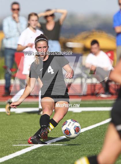 Thumbnail 1 in Vail Mountain vs Prospect Ridge Academy (CHSAA 3A Quarterfinal) photogallery.