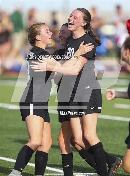 Thumbnail 2 in Vail Mountain vs Prospect Ridge Academy (CHSAA 3A Quarterfinal) photogallery.