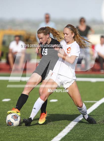 Thumbnail 3 in Vail Mountain vs Prospect Ridge Academy (CHSAA 3A Quarterfinal) photogallery.