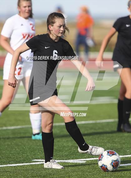 Thumbnail 2 in Vail Mountain vs Prospect Ridge Academy (CHSAA 3A Quarterfinal) photogallery.