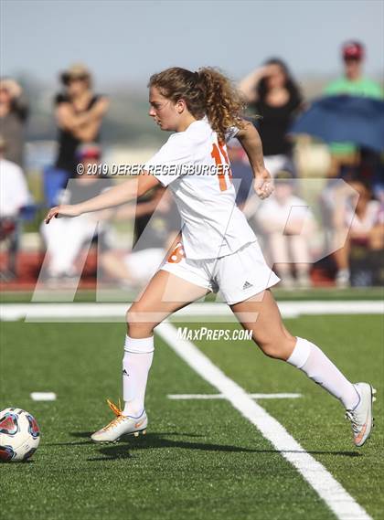 Thumbnail 3 in Vail Mountain vs Prospect Ridge Academy (CHSAA 3A Quarterfinal) photogallery.