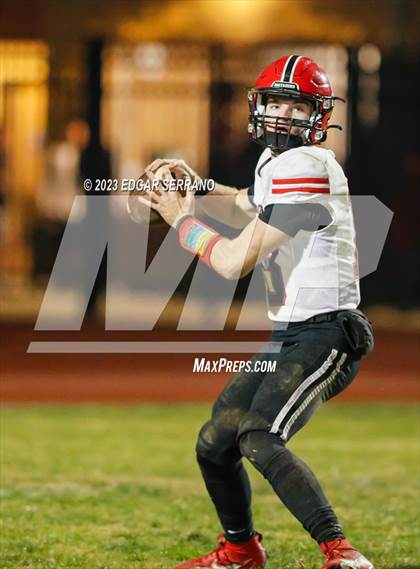 Thumbnail 2 in Mount Miguel @ Mayfair (CIF Division 3-A Regional Final) photogallery.
