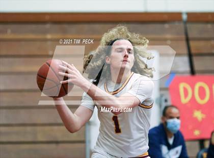 Thumbnail 1 in Yorba Linda @ El Modena photogallery.