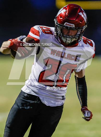 Thumbnail 3 in Wallace vs Lakeside (1AD1 District 1 Championship) photogallery.