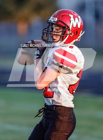 Thumbnail 2 in Wallace vs Lakeside (1AD1 District 1 Championship) photogallery.