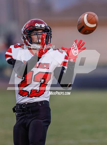 Thumbnail 1 in Wallace vs Lakeside (1AD1 District 1 Championship) photogallery.