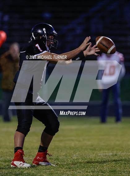 Thumbnail 1 in Wallace vs Lakeside (1AD1 District 1 Championship) photogallery.