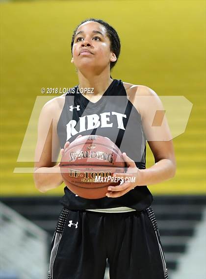 Thumbnail 2 in Ribet Academy @ Serra (CIF DIV 1 Southern Regional Final) photogallery.