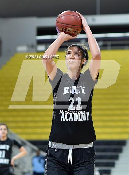 Thumbnail 3 in Ribet Academy @ Serra (CIF DIV 1 Southern Regional Final) photogallery.