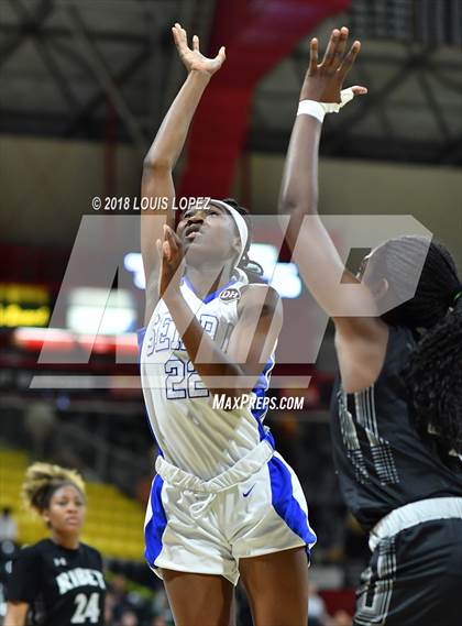Thumbnail 2 in Ribet Academy @ Serra (CIF DIV 1 Southern Regional Final) photogallery.